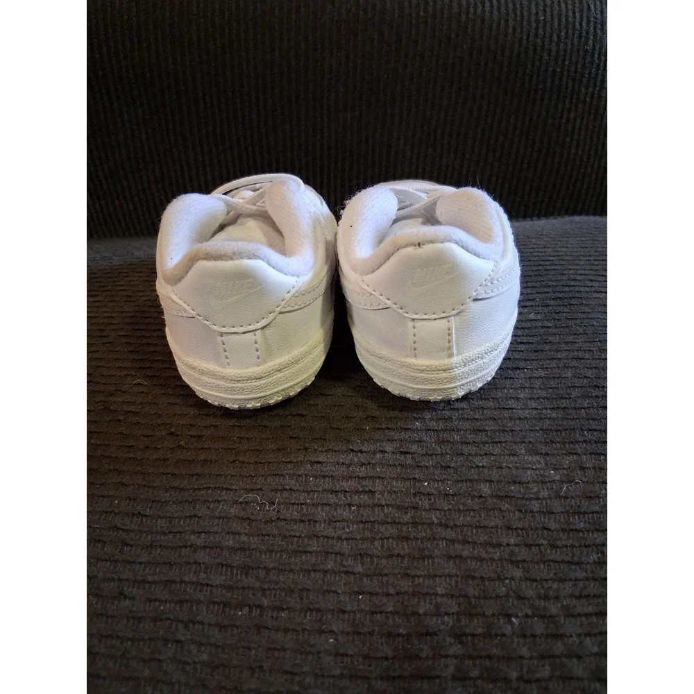 Nike Force 1 Crib Triple White Leather Sneakers CK2201-100 Size 4C Kids